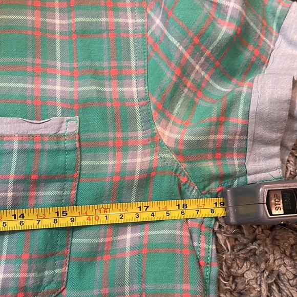 Springfield Short Sleeve Knitted Button-Up Shirt (USED) - Picture 5 of 8